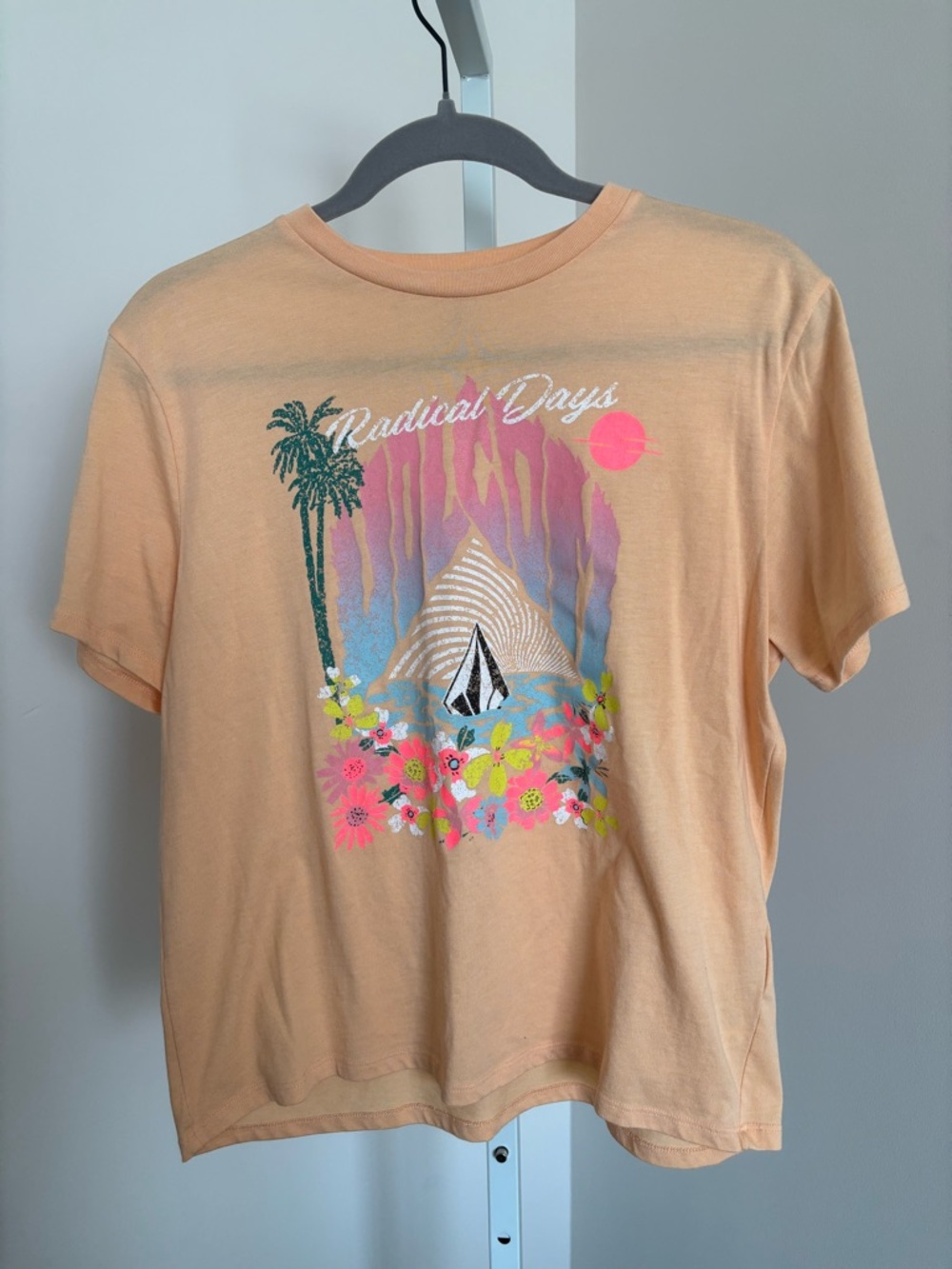 Volcom Girls Peach Short-Sleeve Graphic Tee
